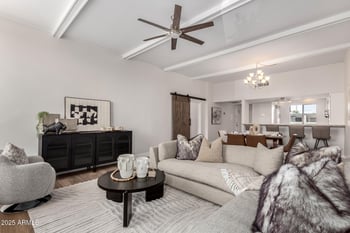 3313 68th St #201, Scottsdale, AZ 85251