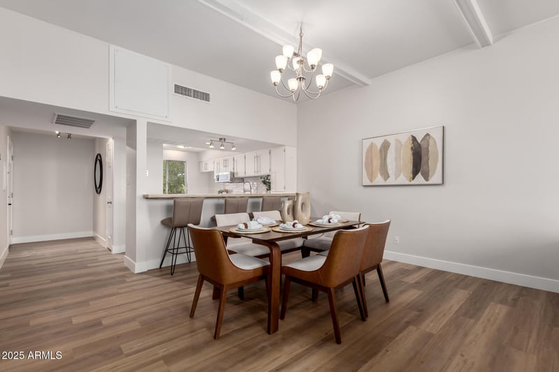 3313 68th St #201, Scottsdale, AZ 85251