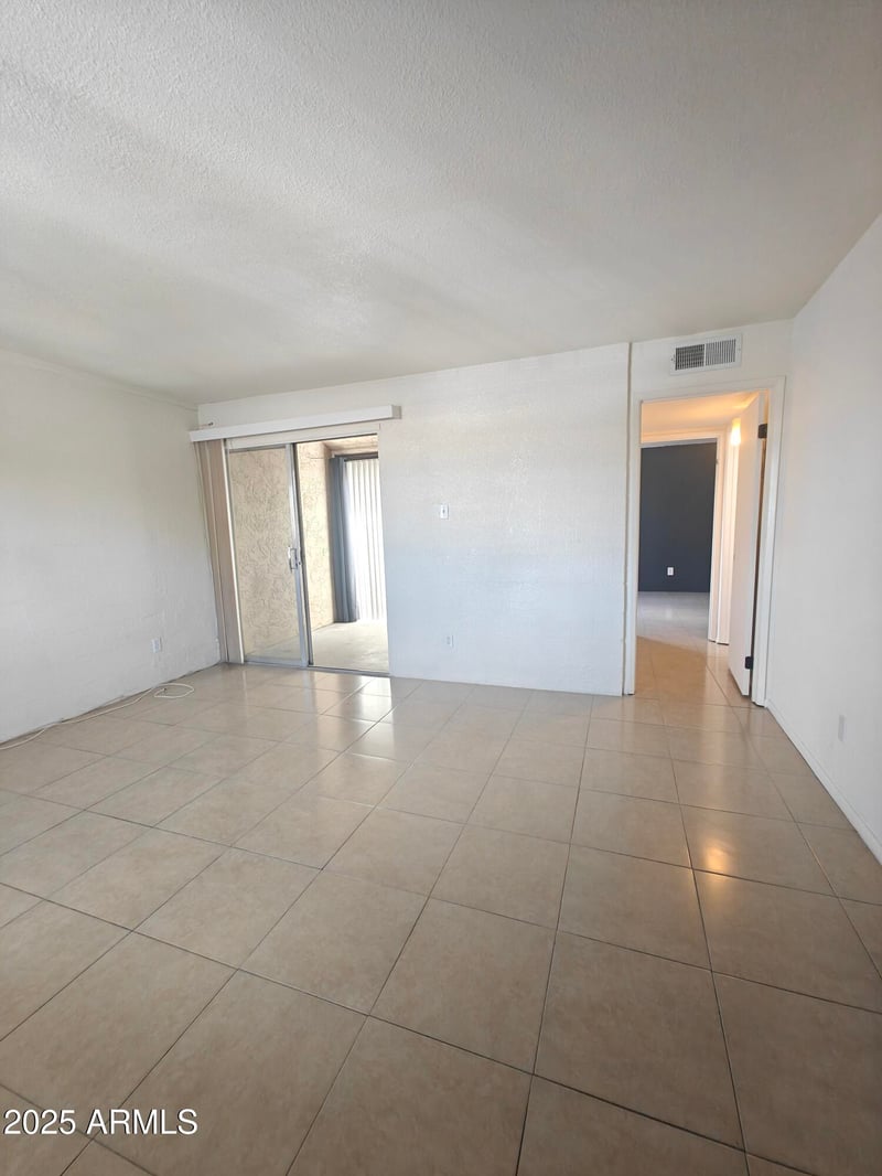 3313 68th St #244, Scottsdale, AZ 85251