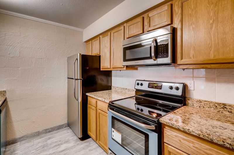3313 N 68th St #141, Scottsdale, AZ 85251