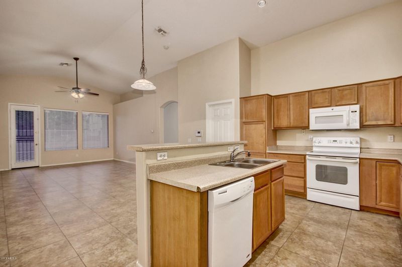 3313 S 93rd Ave, Tolleson, AZ 85353