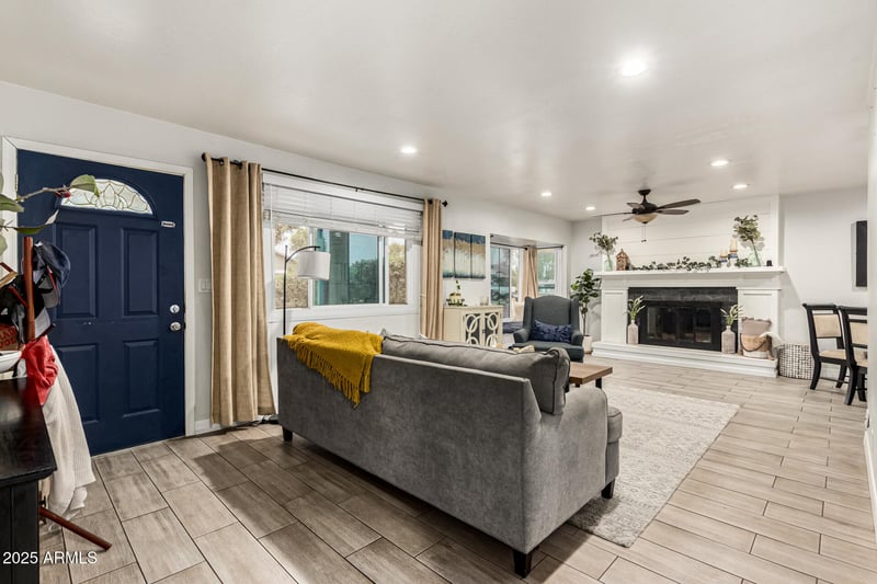 3313 Surrey Ave, Phoenix, AZ 85029