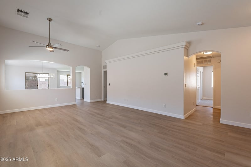 3313 Wayland Dr, Phoenix, AZ 85041