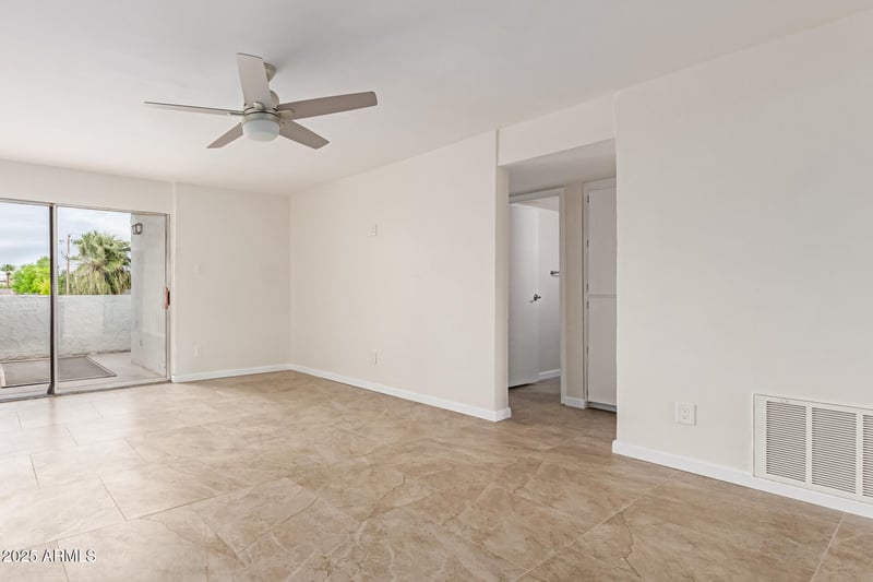 3314 68th St #247, Scottsdale, AZ 85251