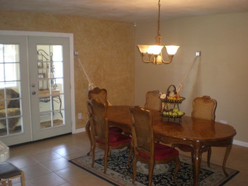 3314 E Carol Ave, Mesa, AZ 85204
