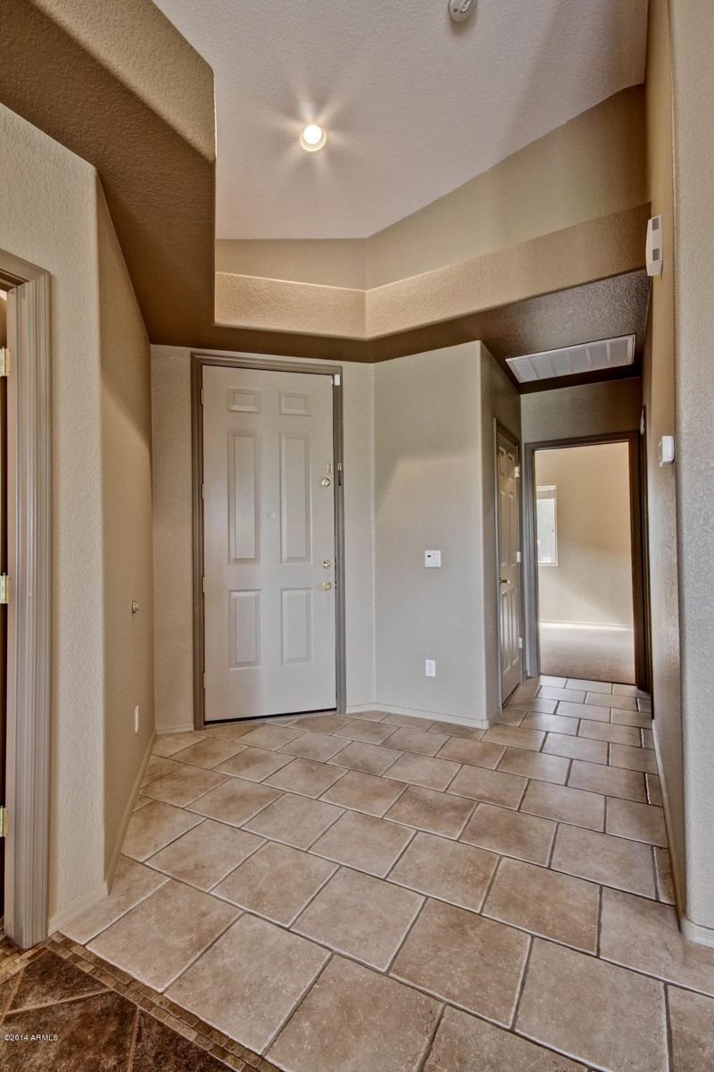 3314 E Maldonado Dr, Phoenix, AZ 85042