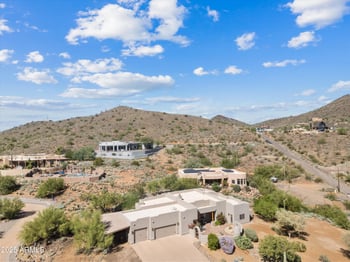 3314 Here To There Dr, Phoenix, AZ 85086