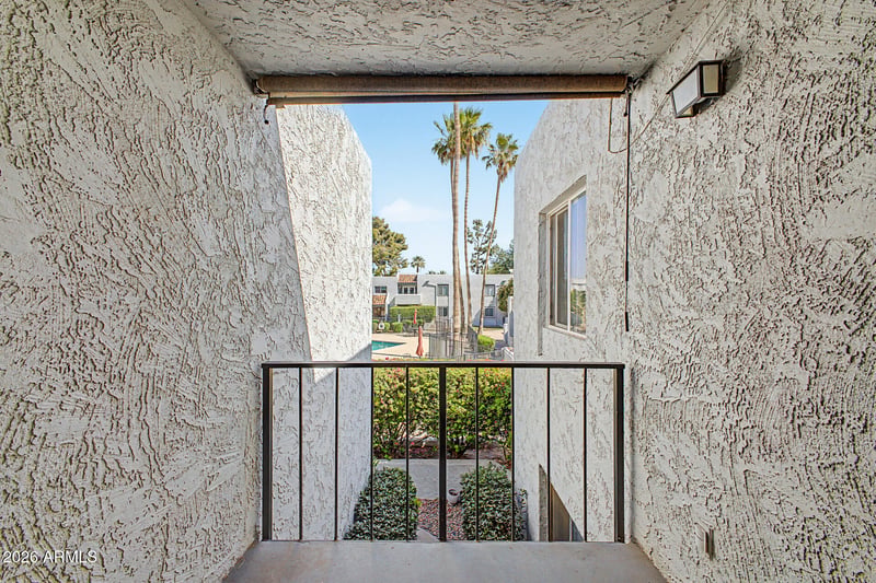 3314 68th St #221, Scottsdale, AZ 85251