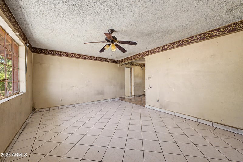 3315 E Oak St, Phoenix, AZ 85008