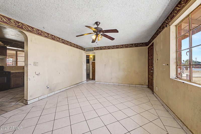 3315 E Oak St, Phoenix, AZ 85008