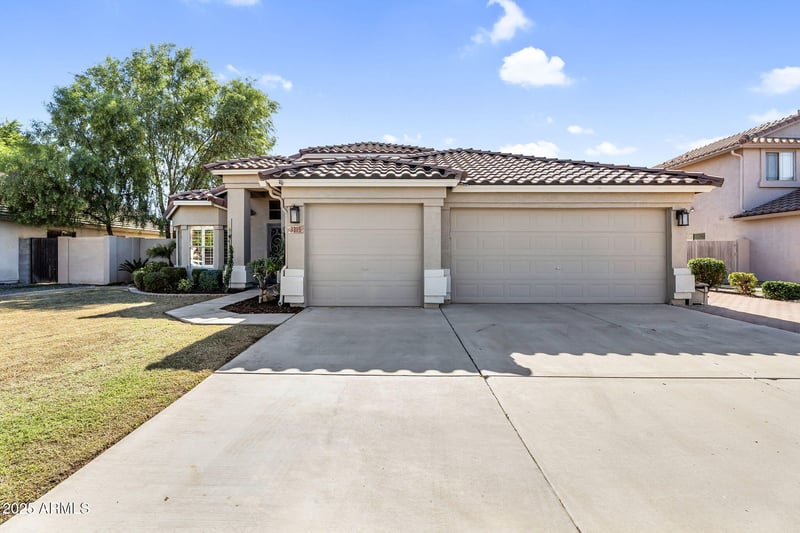 3315 Ford Ave, Gilbert, AZ 85234