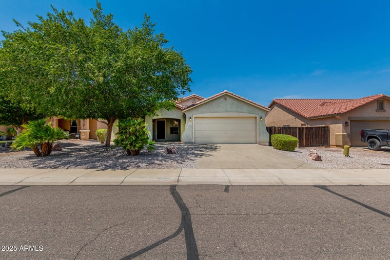 33154 Cherry Creek Rd, San Tan Valley, AZ 85144