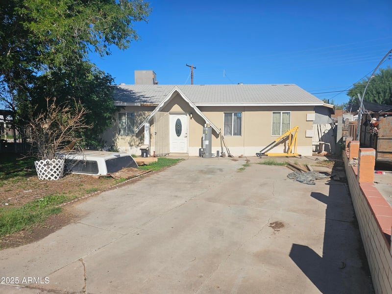 3316 58th Dr, Phoenix, AZ 85031