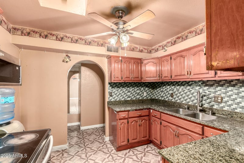 3316 63rd Ave, Phoenix, AZ 85033