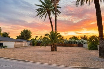 3316 N 51st St #261, Phoenix, AZ 85018