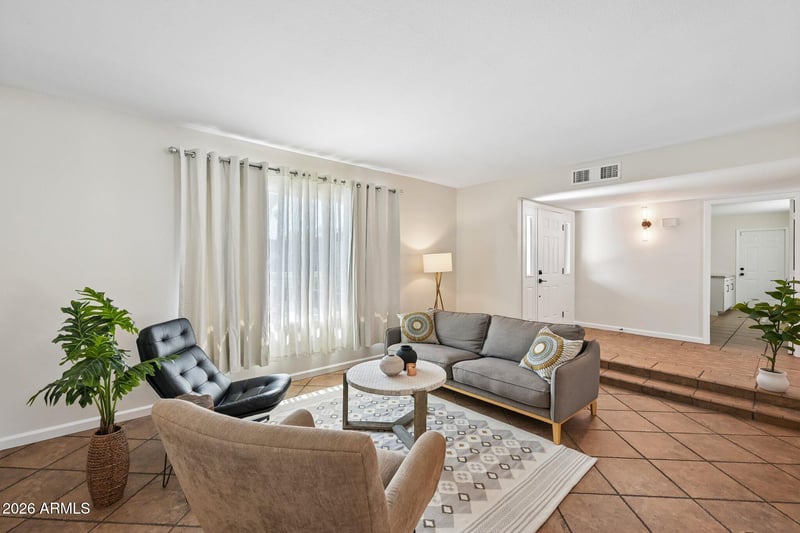 3316 S Oak St, Tempe, AZ 85282