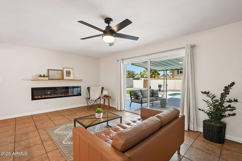 3316 S Oak St, Tempe, AZ 85282