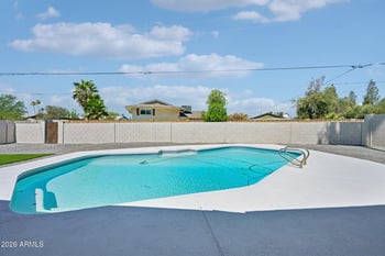 3316 Oak St, Tempe, AZ 85282