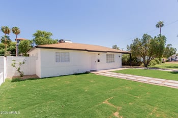 3317 10th Ave, Phoenix, AZ 85013