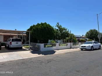 3317 80th Ave, Phoenix, AZ 85033