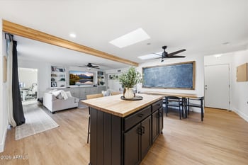 3317 Bloomfield Rd, Phoenix, AZ 85032