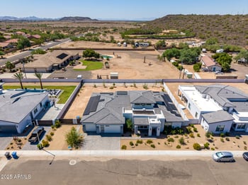 3317 Desert Dawn Dr, Phoenix, AZ 85083