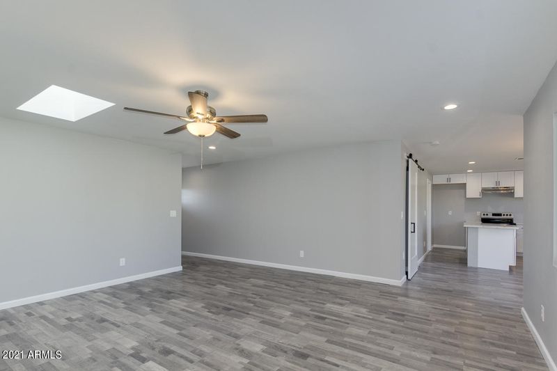 3317 E Anderson Dr, Phoenix, AZ 85032