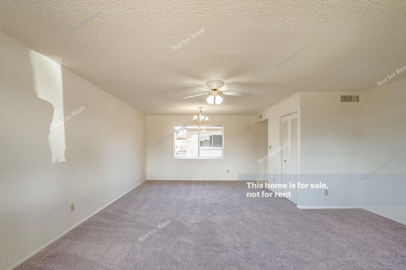 3317 S Oak St, Tempe, AZ 85282