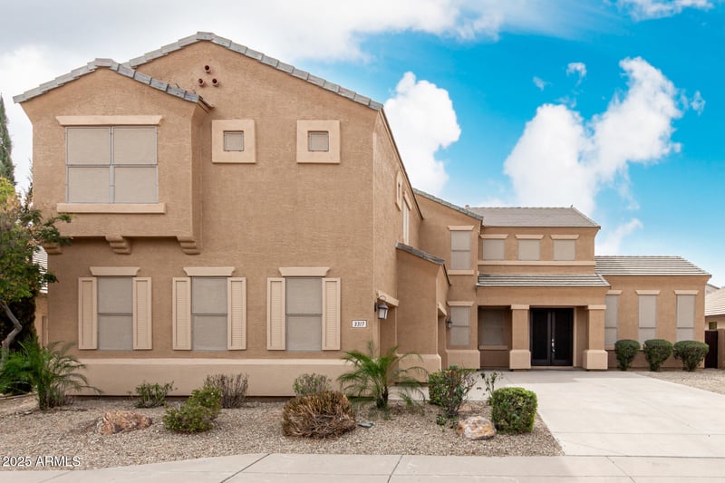 3317 W Knudsen Dr, Phoenix, AZ 85027