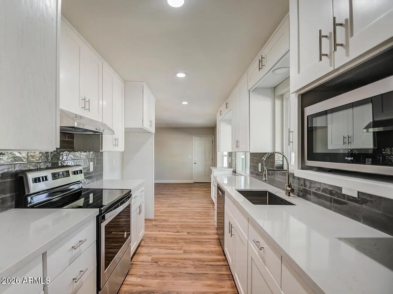 3317 W Montecito Ave, Phoenix, AZ 85017