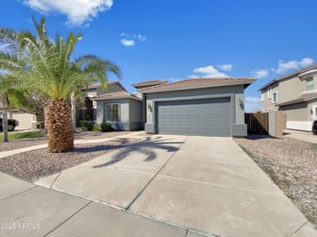 3318 White Canyon Rd, San Tan Valley, AZ 85144