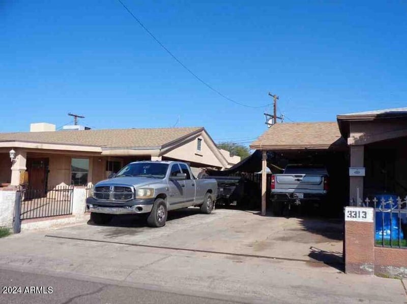 3319 61st Ave, Phoenix, AZ 85033