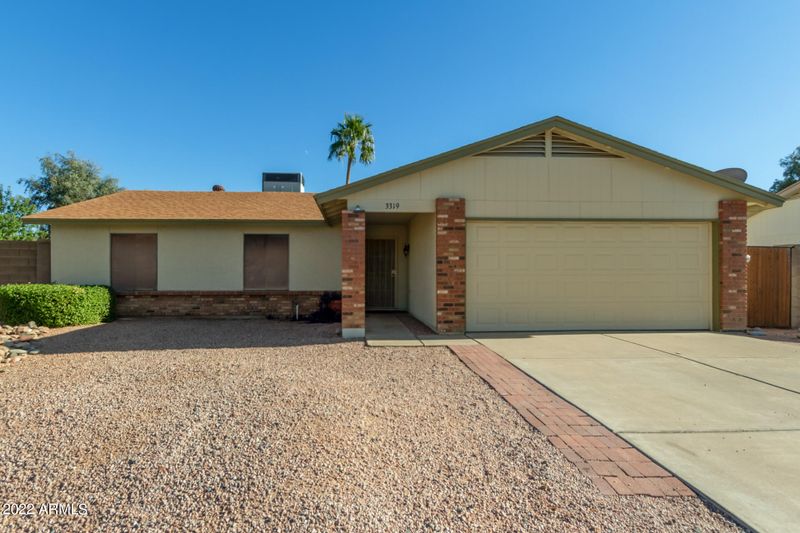 3319 E Saint John Rd, Phoenix, AZ 85032