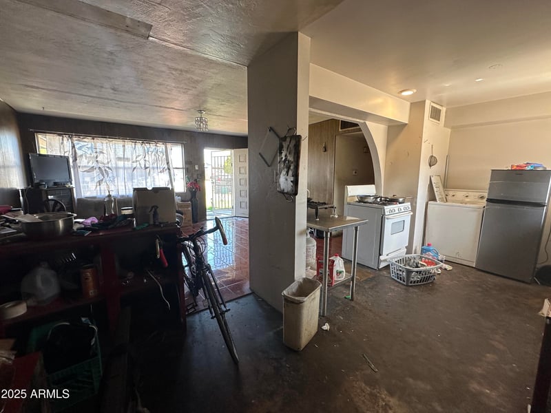 3319 Windsor Ave, Phoenix, AZ 85009