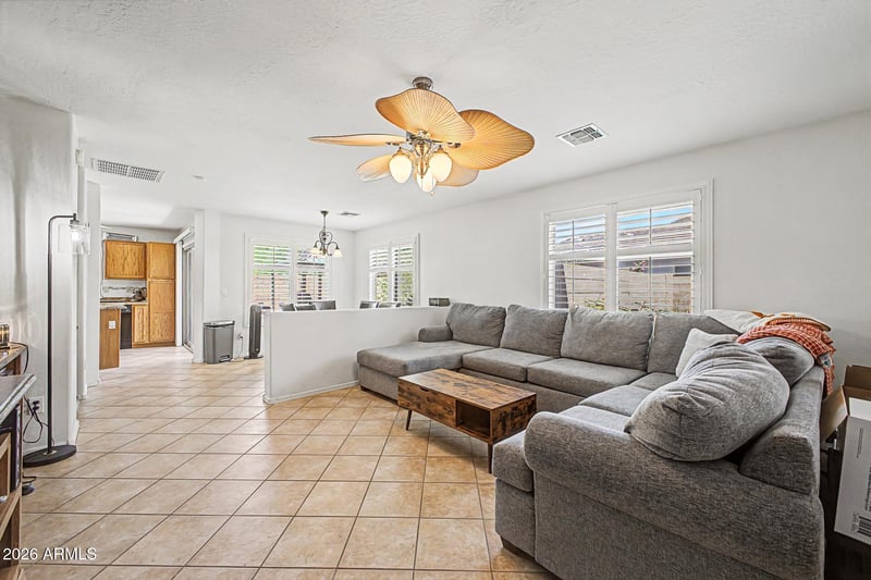 33198 N Cat Hills Ave, San Tan Valley, AZ 85144