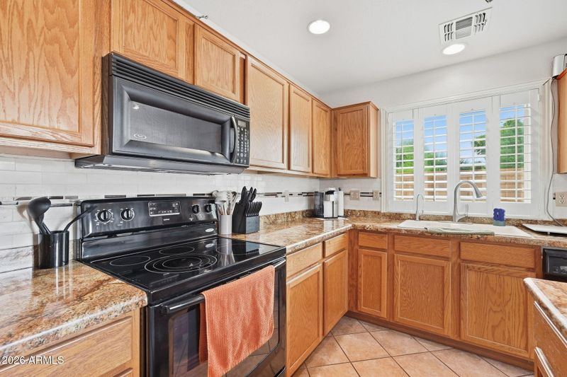 33198 N Cat Hills Ave, San Tan Valley, AZ 85144
