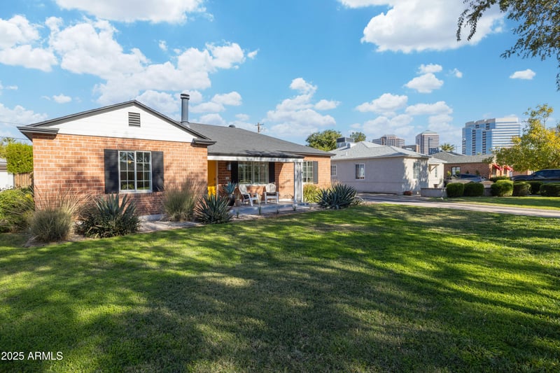 332 Cambridge Ave, Phoenix, AZ 85003