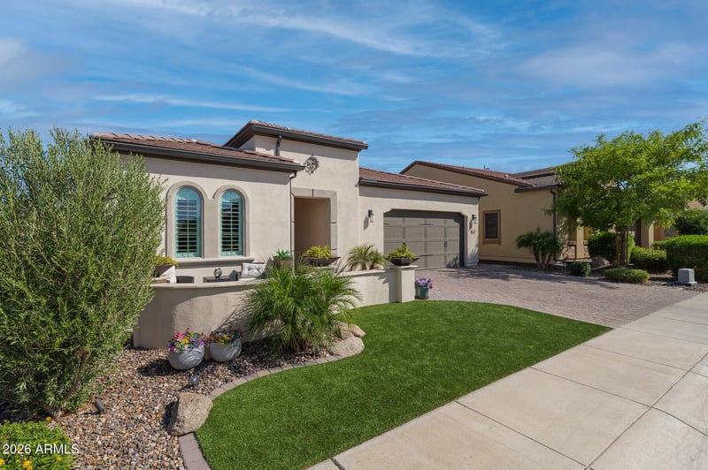 332 E Bracciano Ave, Queen Creek, AZ 85140