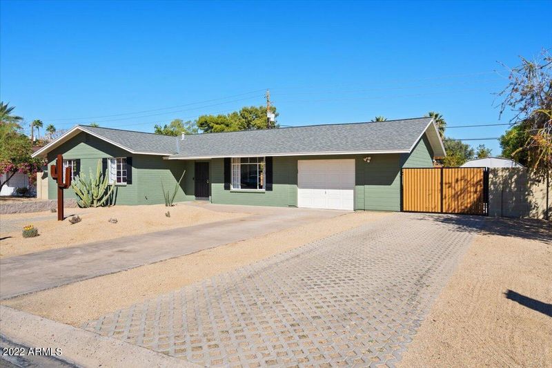 332 E Highland Ave, Phoenix, AZ 85012