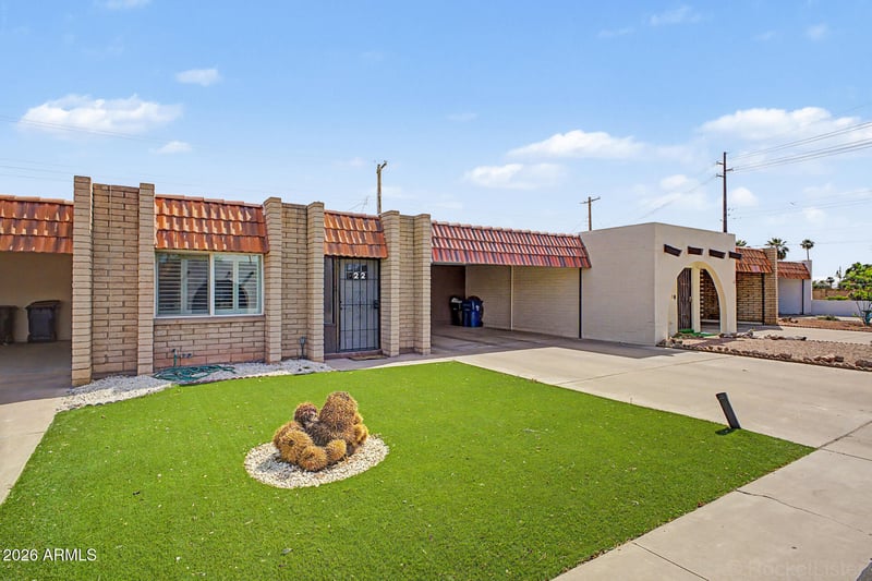 332 N Dobson Rd #22, Mesa, AZ 85201