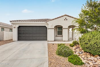 332 202nd Ln, Buckeye, AZ 85326