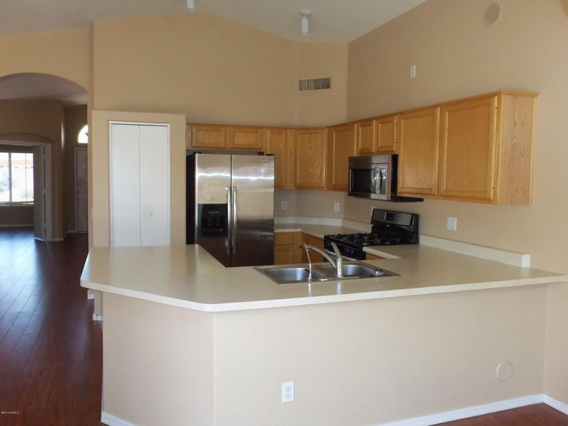 3320 E San Remo Ave, Gilbert, AZ 85234