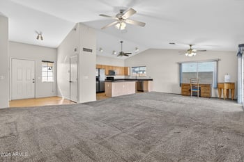 3320 Melinda Ln, Phoenix, AZ 85027