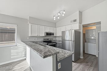 3320 Parkside Dr, Tempe, AZ 85282