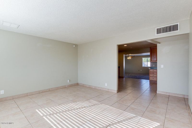 3320 W Dahlia Dr, Phoenix, AZ 85029