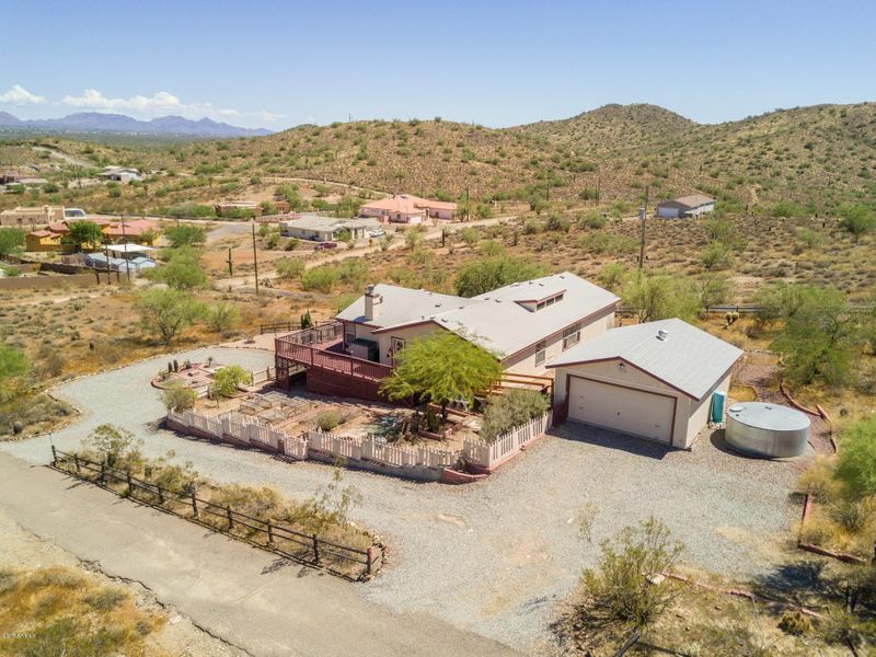 33206 N 10th St, Phoenix, AZ 85085