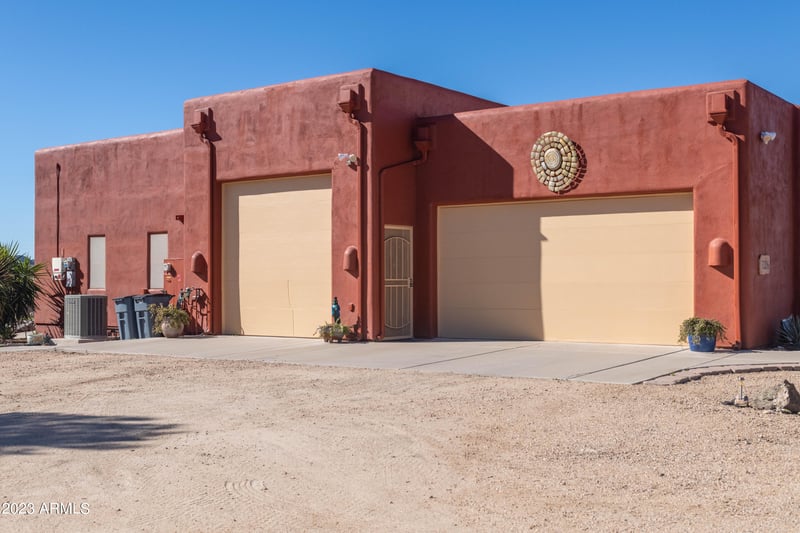 33206 N 12th St, Phoenix, AZ 85085