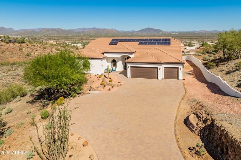 33219 7th Pl, Phoenix, AZ 85085