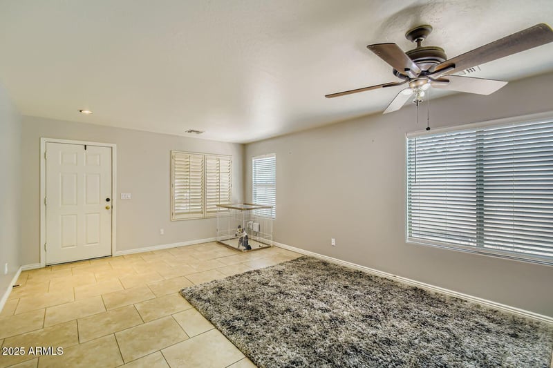 33223 Legend Hills Trl, San Tan Valley, AZ 85144