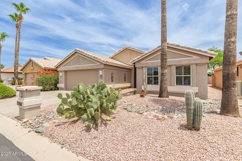 3323 146th Dr, Goodyear, AZ 85395